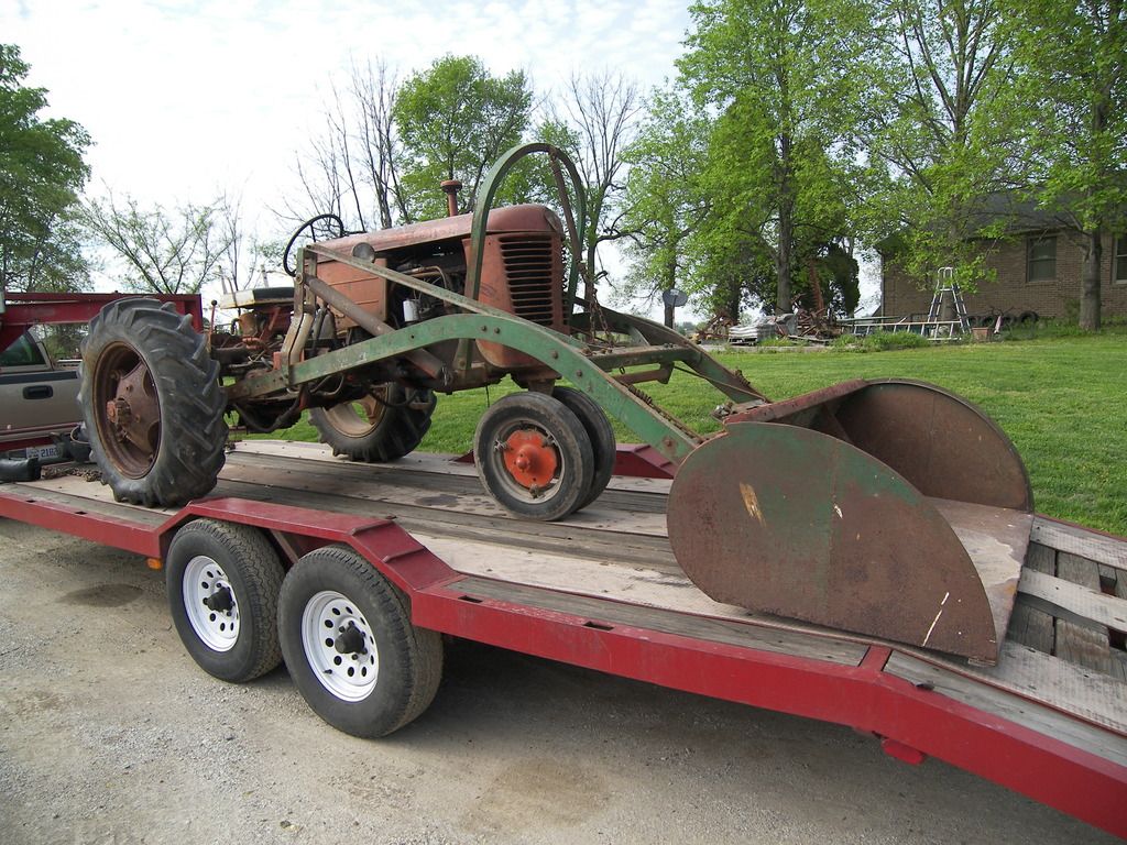 Loader for case vac Yesterday's Tractors